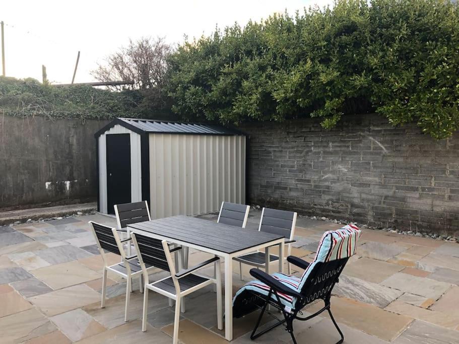 Вилла Townhouse Clifden: Located In The Heart Of Connemara Экстерьер фото
