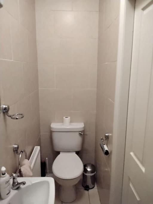 Вилла Townhouse Clifden: Located In The Heart Of Connemara Экстерьер фото