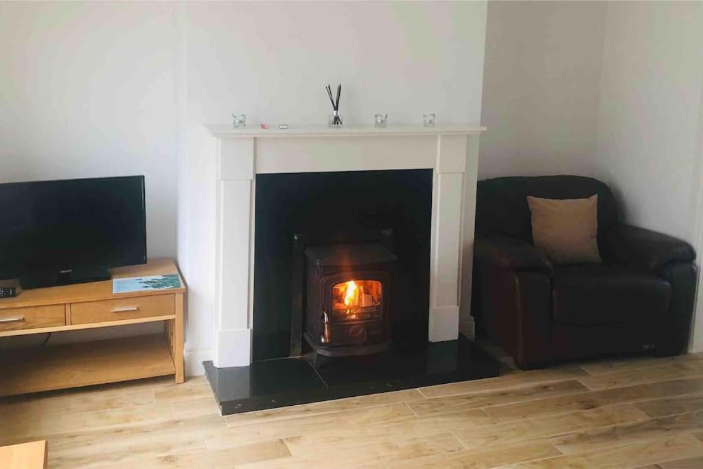 Вилла Townhouse Clifden: Located In The Heart Of Connemara Экстерьер фото